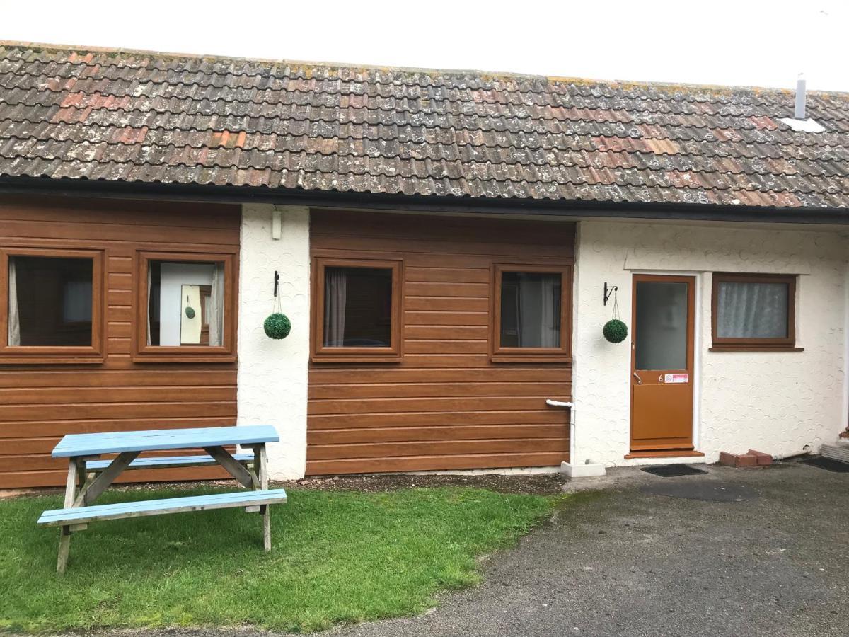 Court Farm Holiday Bungalows Ltd Watchet Esterno foto